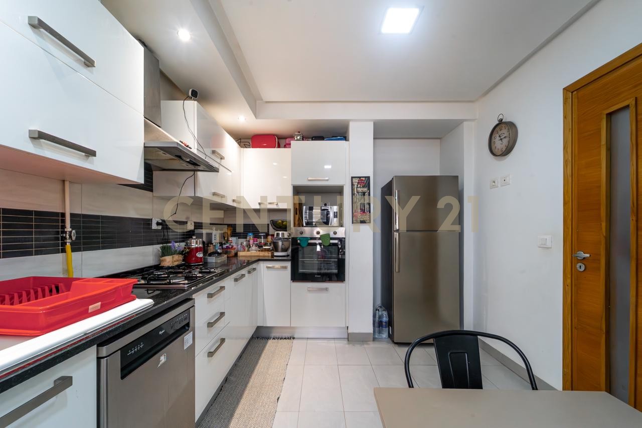 À vendre appartement S+3 Centre urbain nord