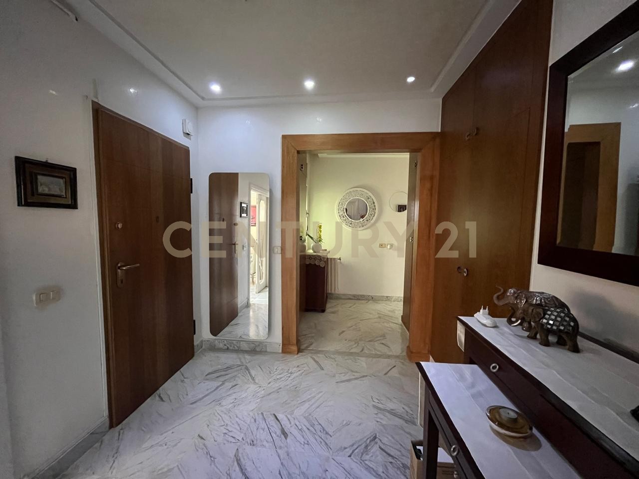 A Vendre Appartement en S+3 à la Cité Olympique