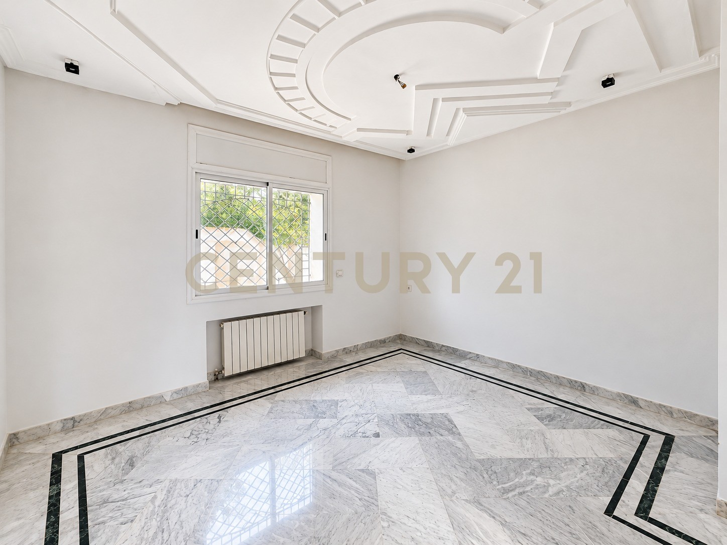 Villa S+6 à vendre à La Soukra - 500 m² – photo 8 sur 13