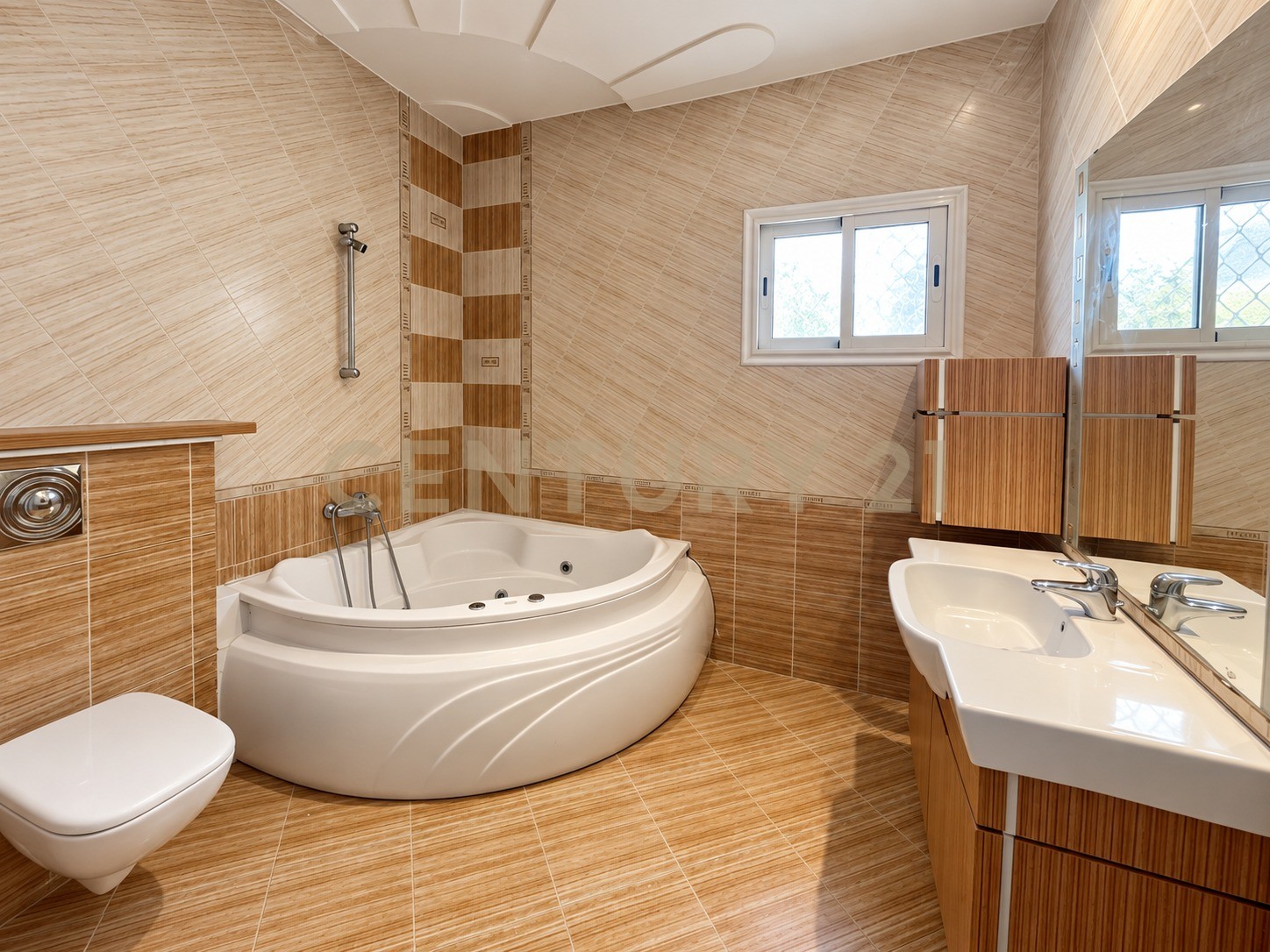 Villa S+6 à vendre à La Soukra - 500 m² – photo 11 sur 13
