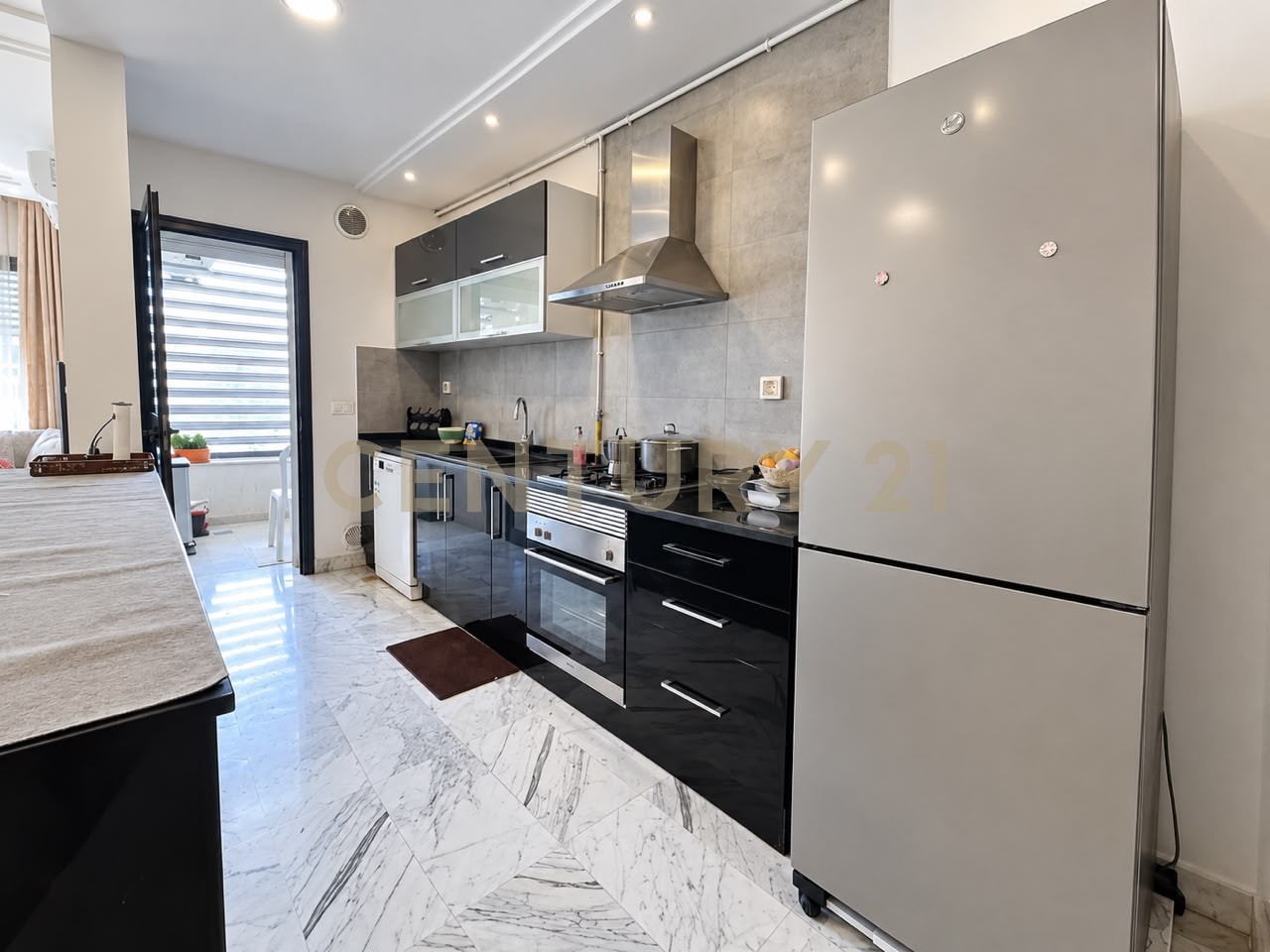 À louer appartement S+2 meublé Les berges du Lac 2