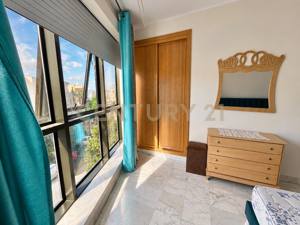 À louer appartement S+2 meublé Les berges du Lac 2
