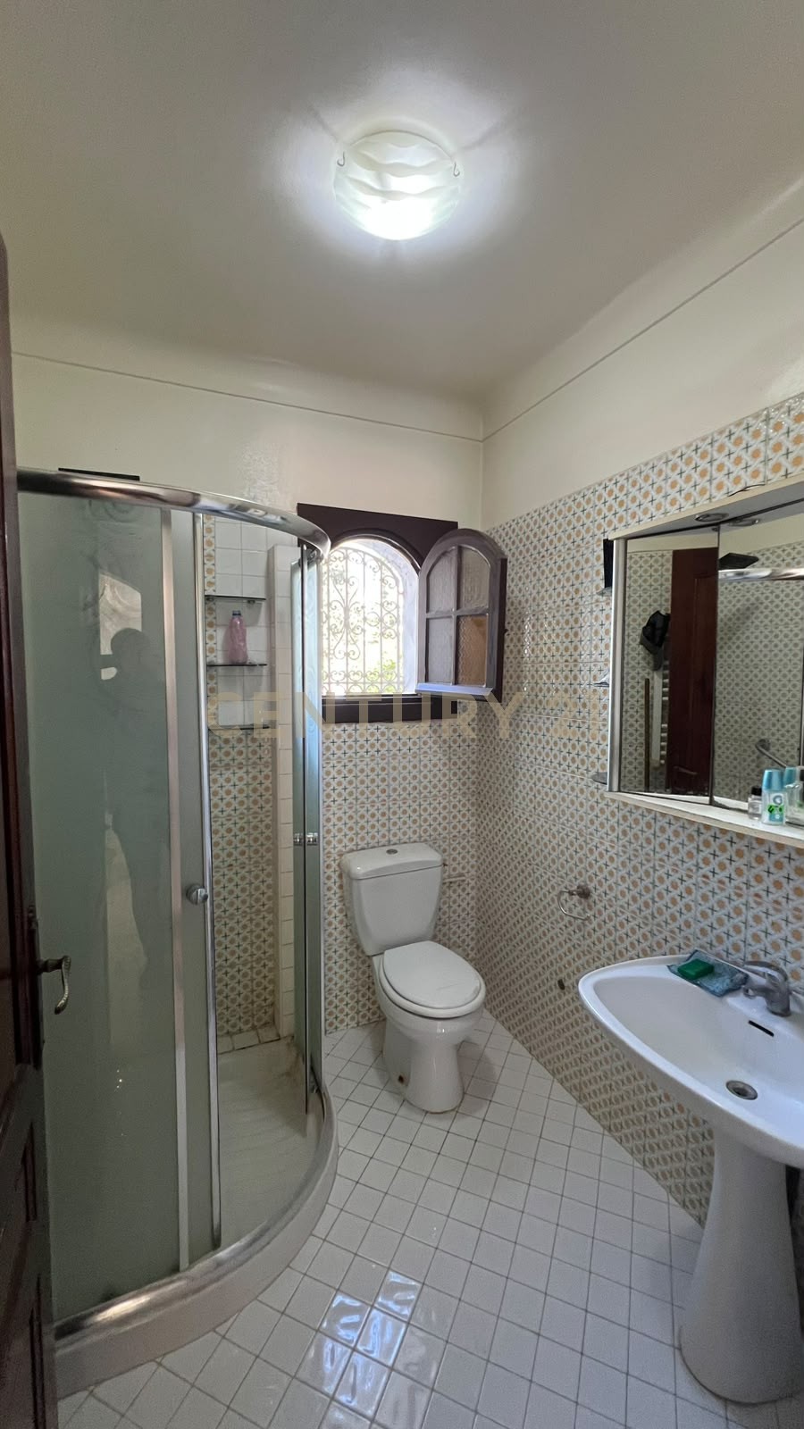 À vendre villa S+4 Cité El Mahrsi 2