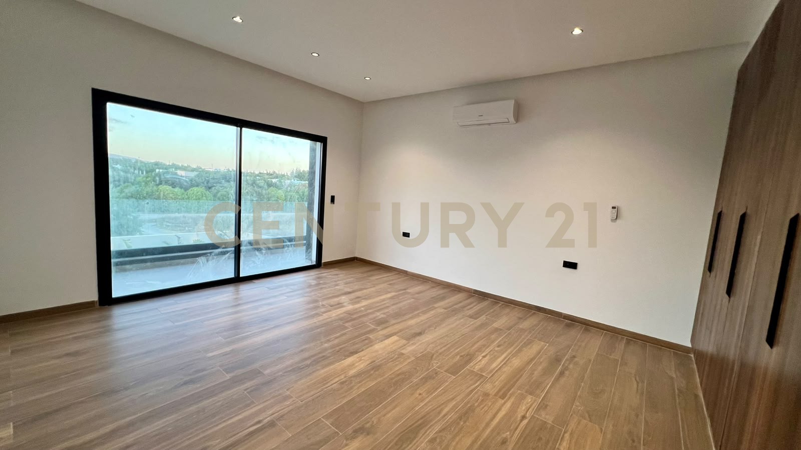 À vendre villa S+4 Hammamet Sud