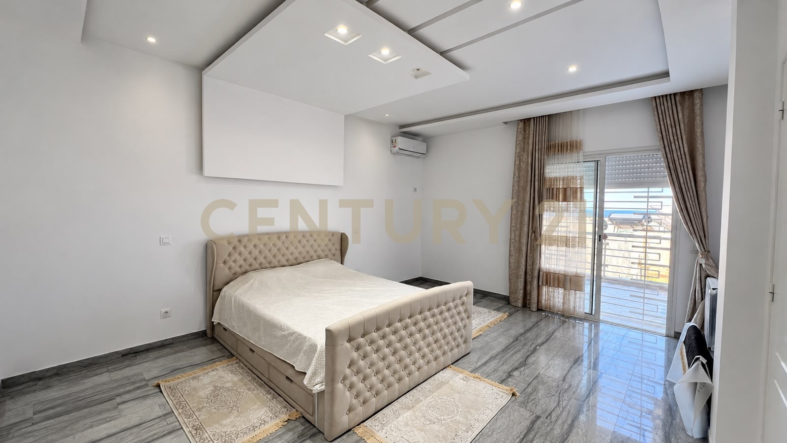 À LOUER VILLA S+4 MEUBLÉE AVEC PISCINE À HAMMAMET NORD