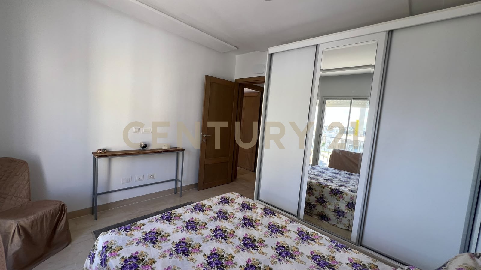 Appartement S+2 à vendre à Cité El Wafa AFH 2 - 97 m² – photo 6 sur 7