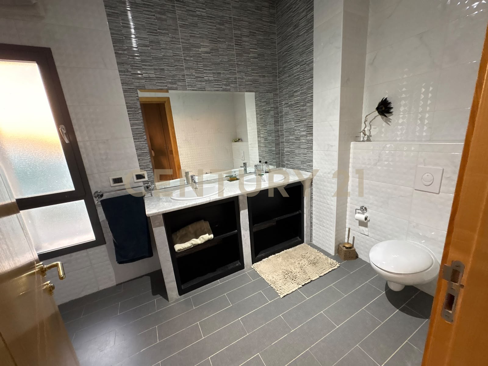 À vendre villa situé à Chotrana 3