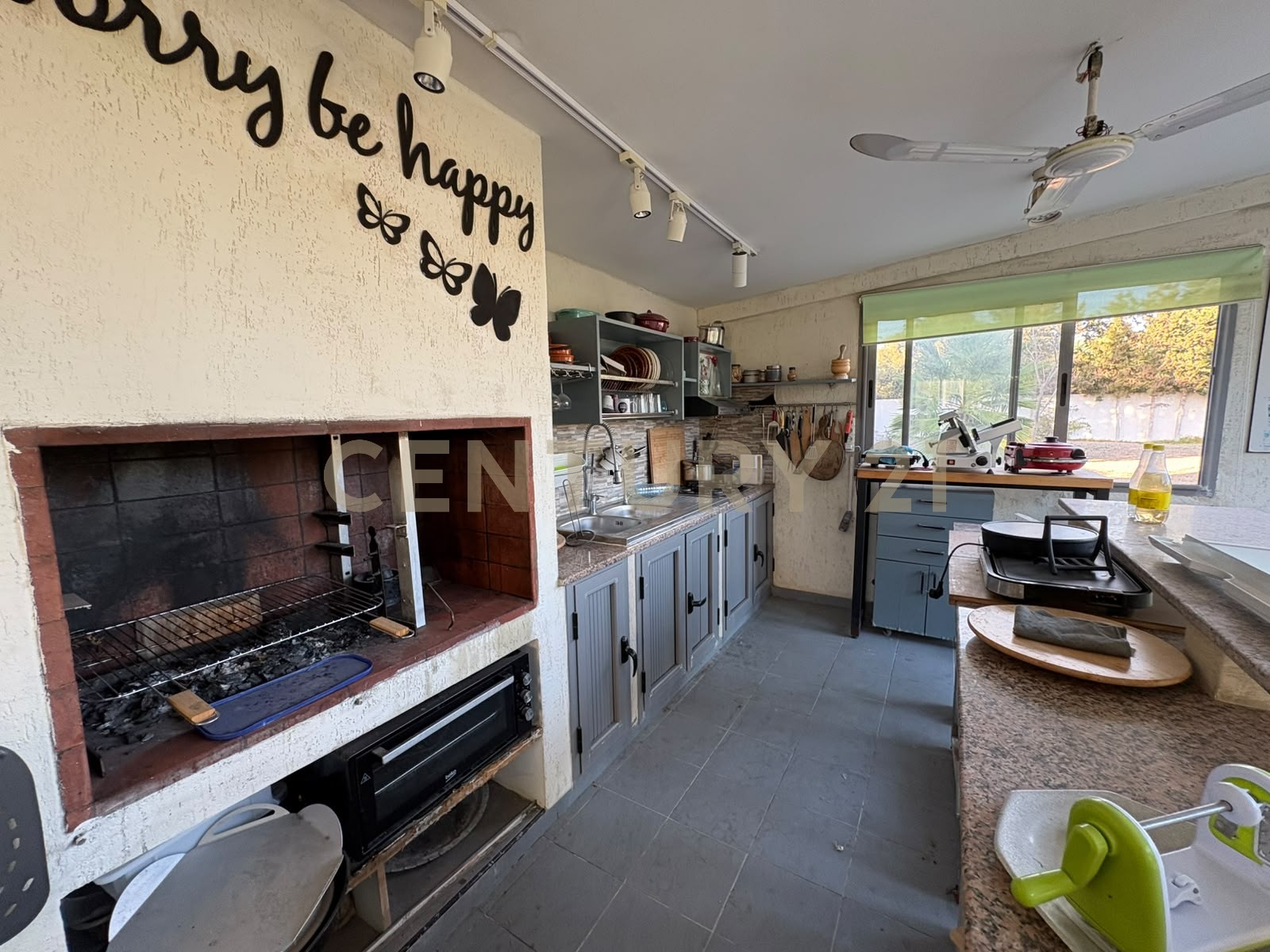 À vendre villa situé à Chotrana 3