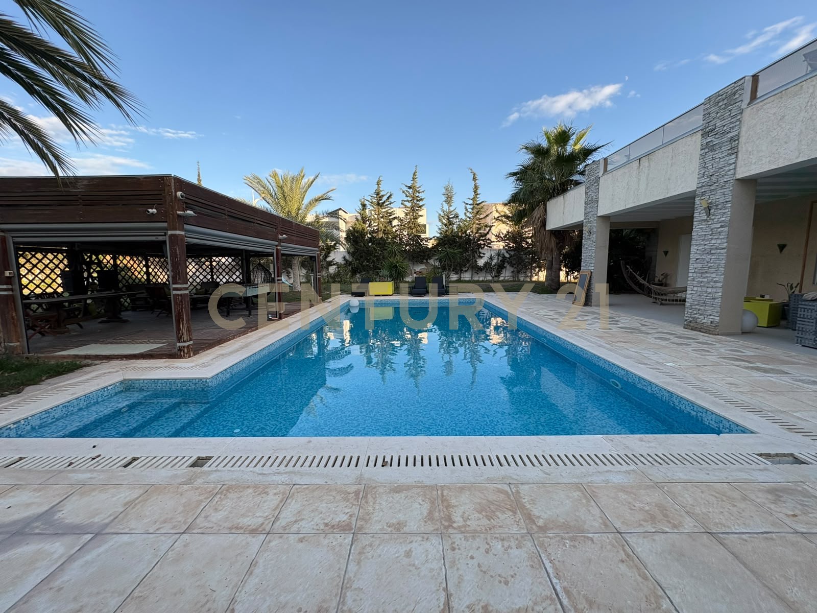 À vendre villa situé à Chotrana 3