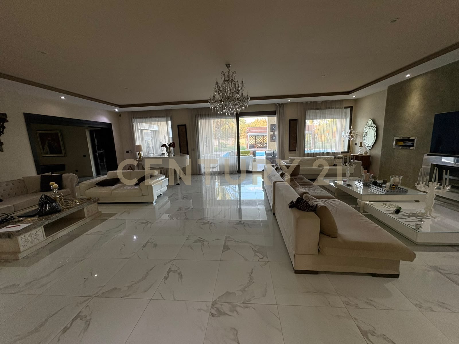 À vendre villa situé à Chotrana 3