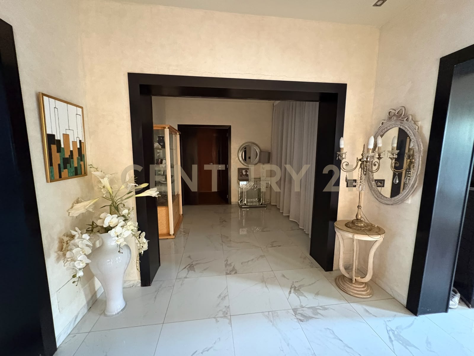 À vendre villa situé à Chotrana 3