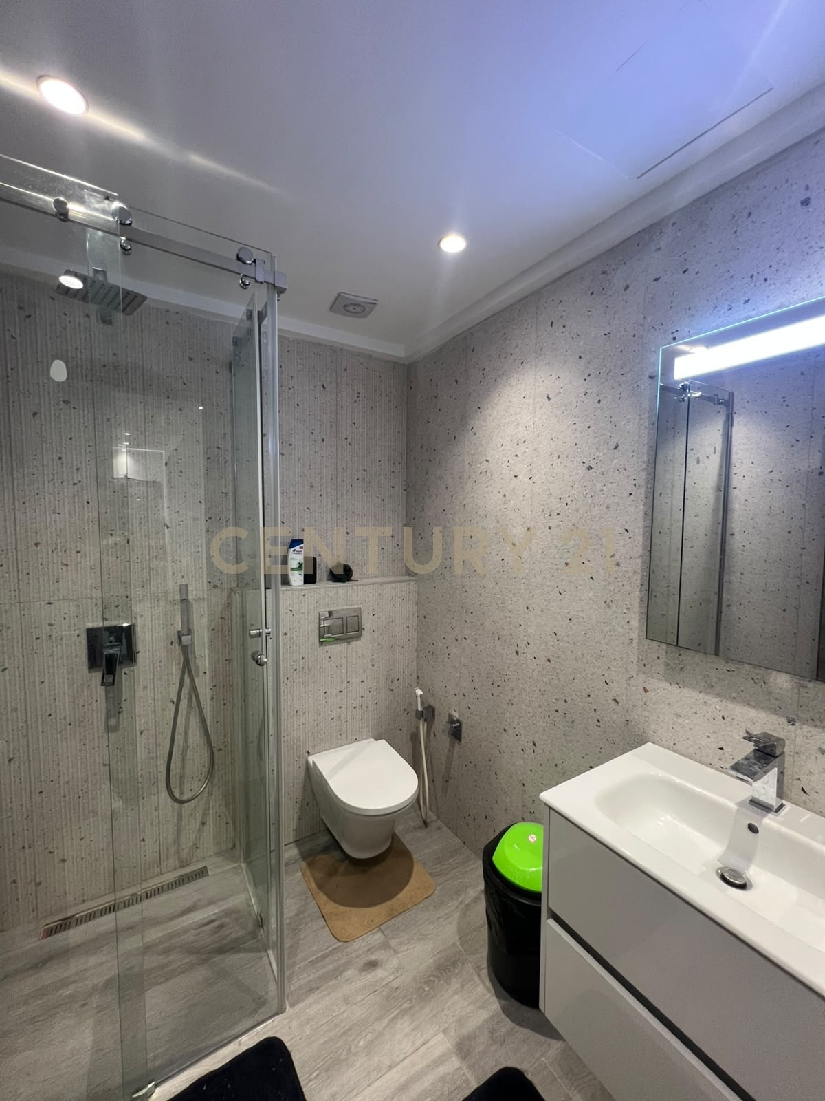 Appartement S+1 meublé à louer aux berges du Lac 2 - 50 m² – photo 5 sur 5