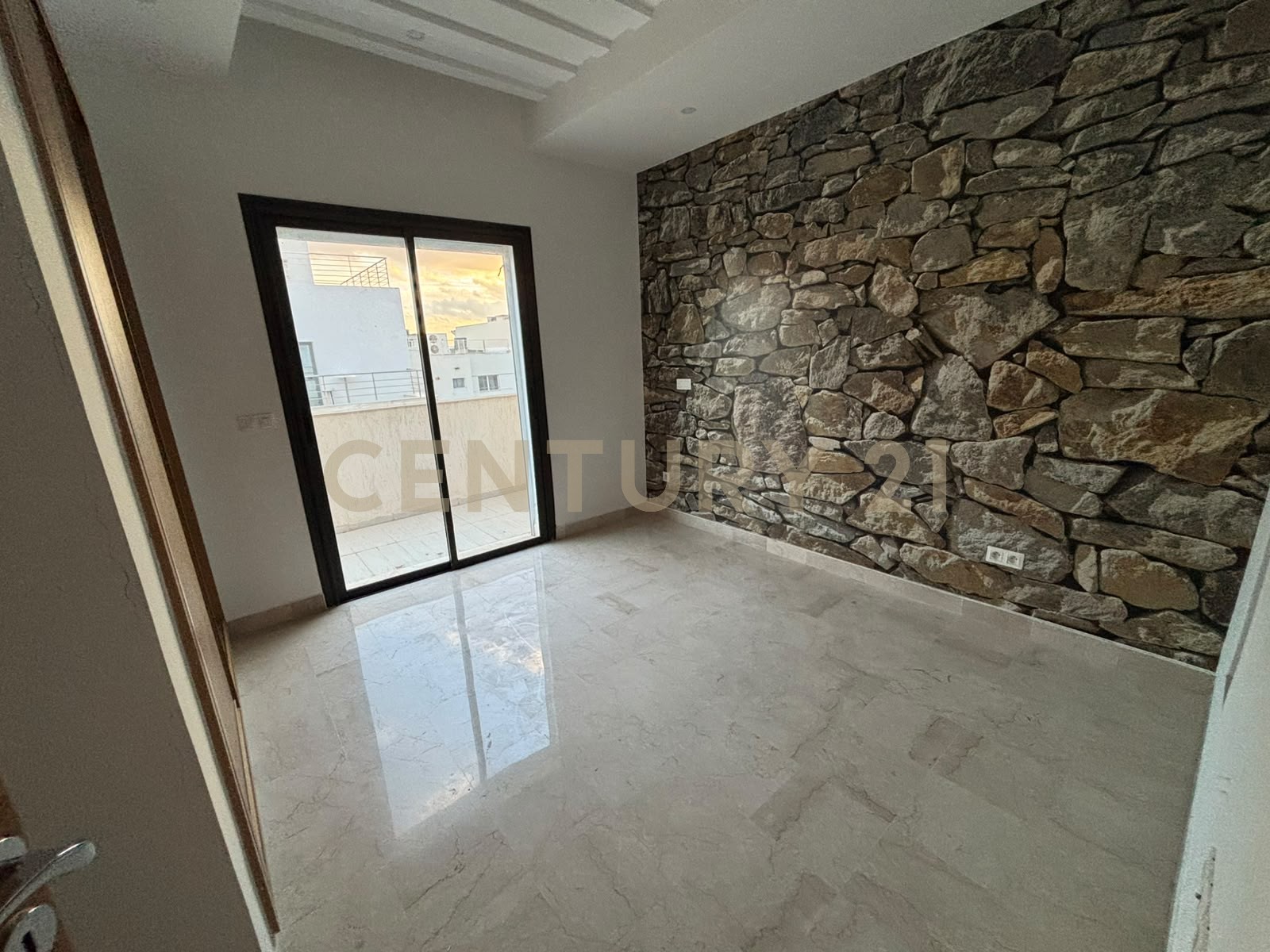 Appartement S+3 à louer aux berges du Lac 2 - 160 m² – photo 5 sur 9