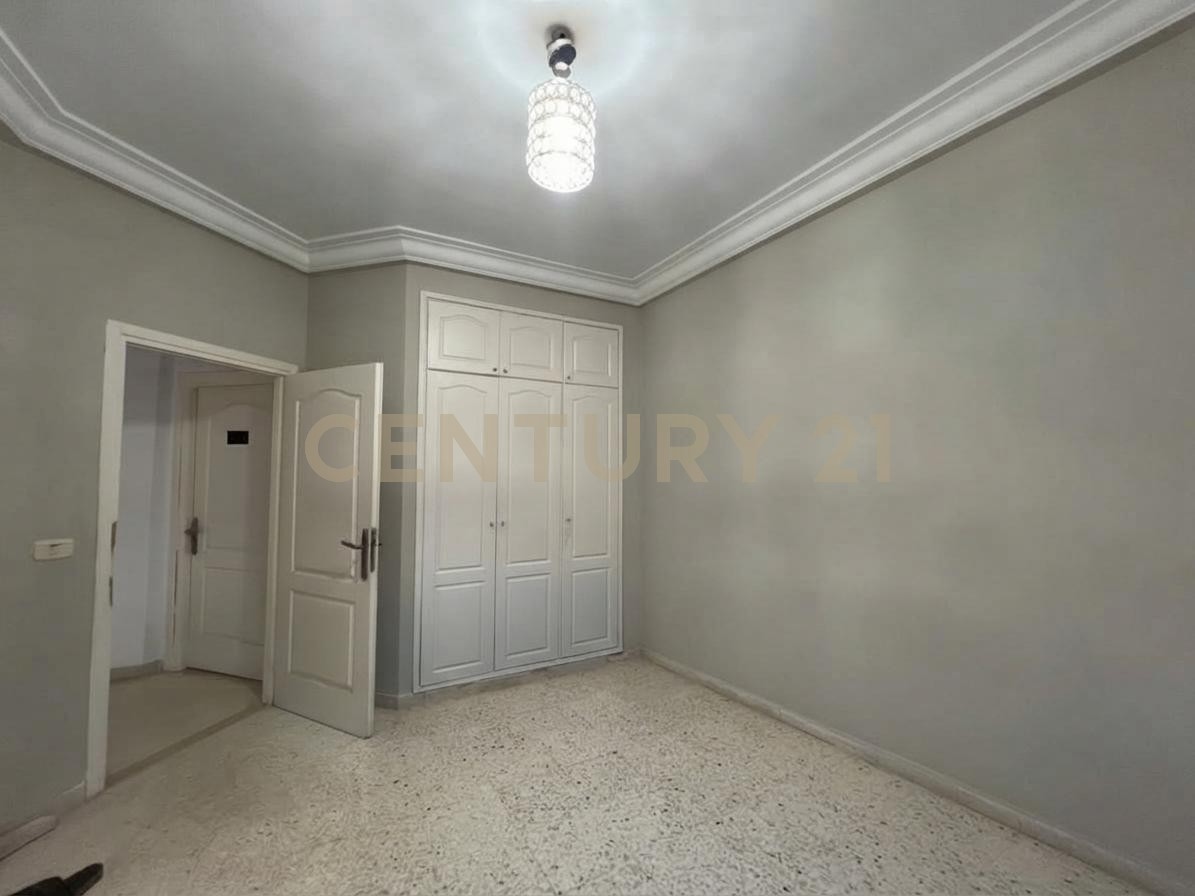 À VENDRE – Appartement S+3 à l’Aouina