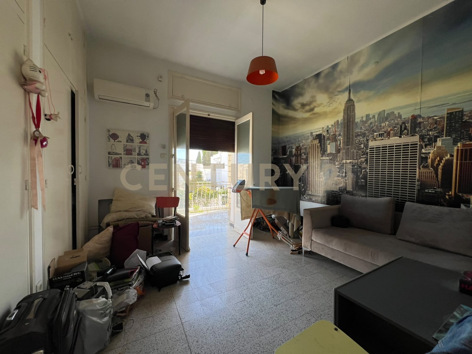 À vendre villa S+6 Ariana Ville