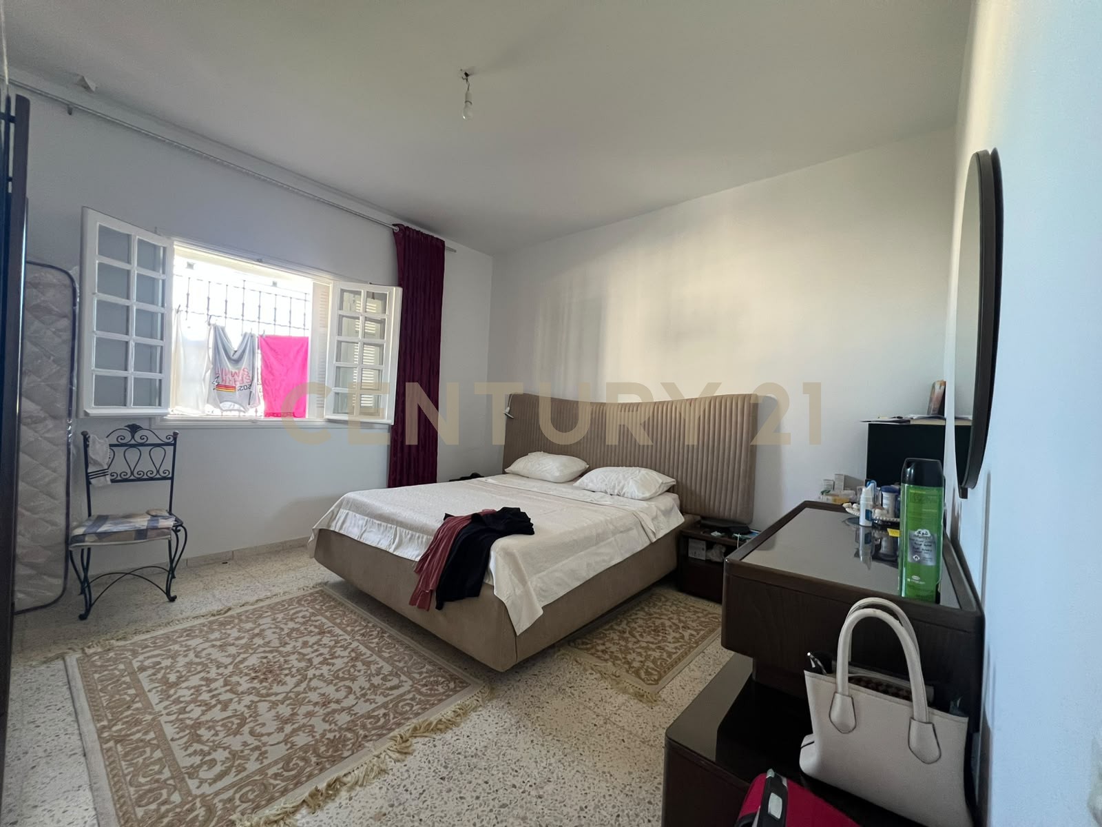 À vendre villa S+13 El Menzah 8