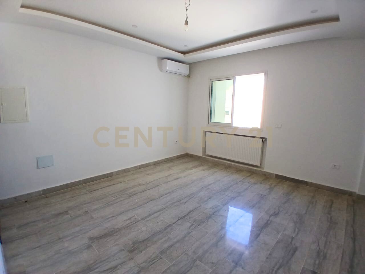 À Vendre en Exclusivité- Appartement S+2 à Gammarth Village