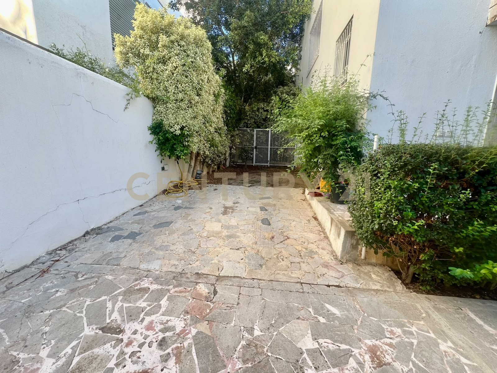 À LOUER – Duplex S+3 à la Marsa Stade