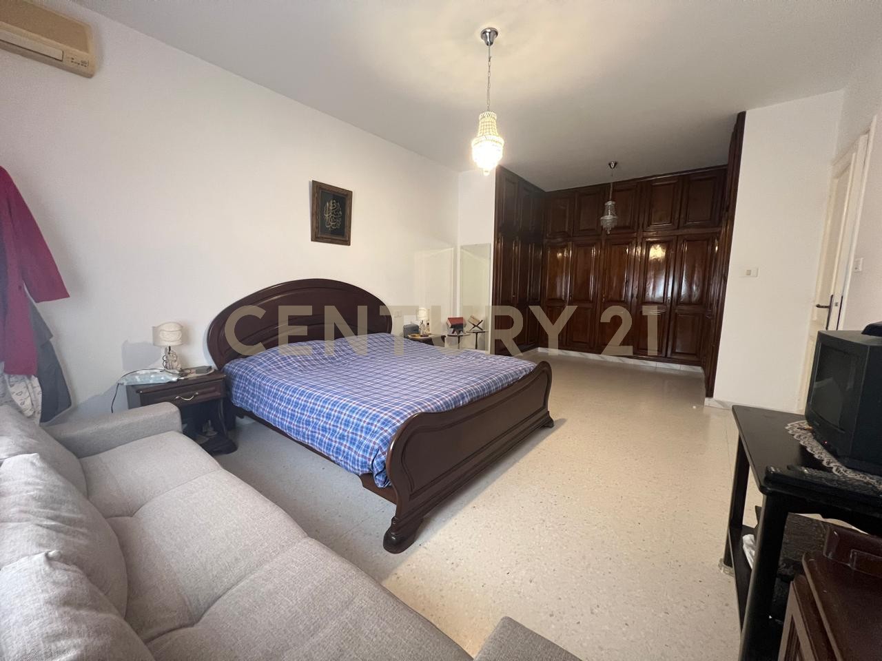À vendre villa à Cite Ennasr