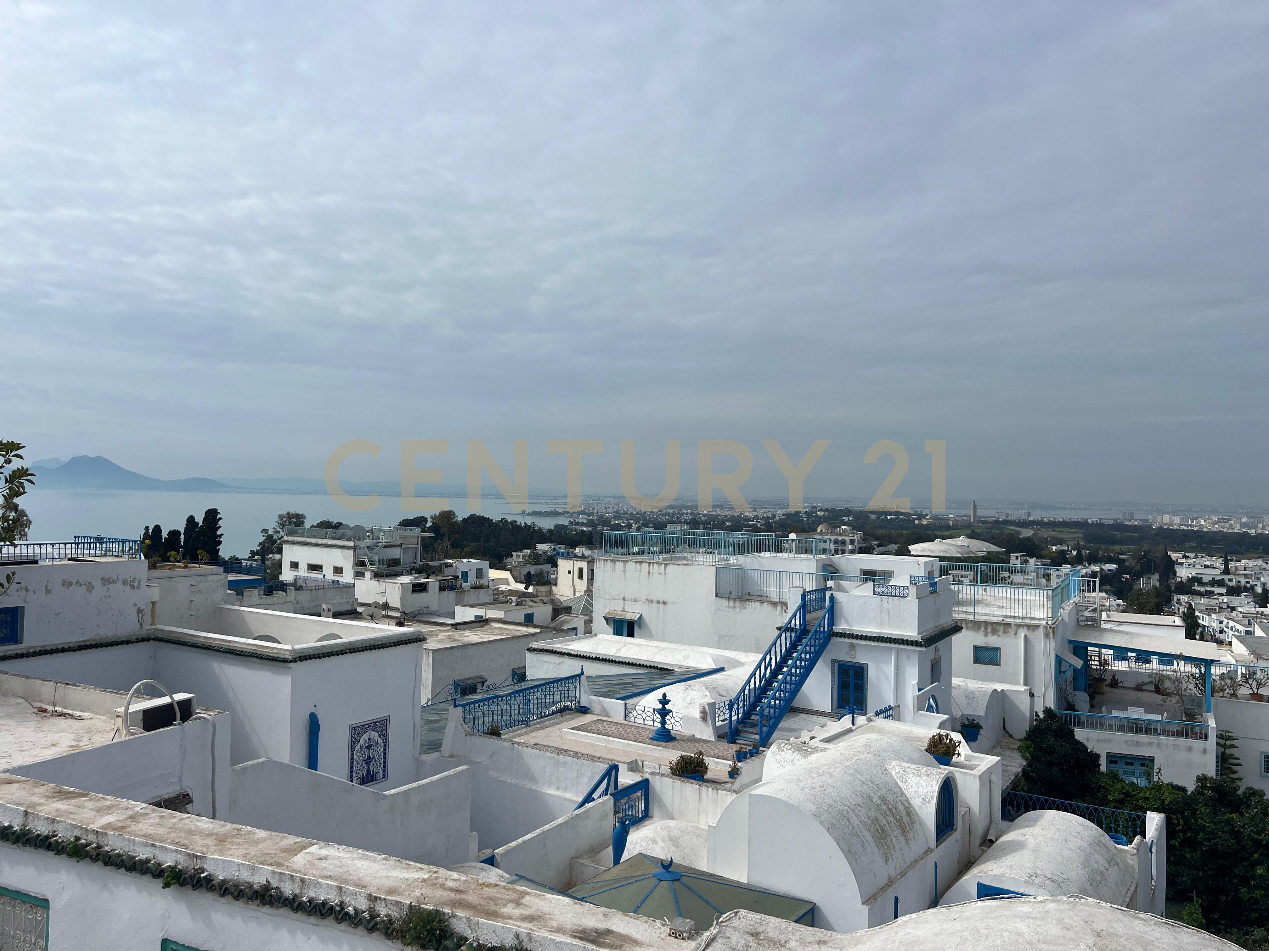 À vendre villa S+4 Sidi Bousaid