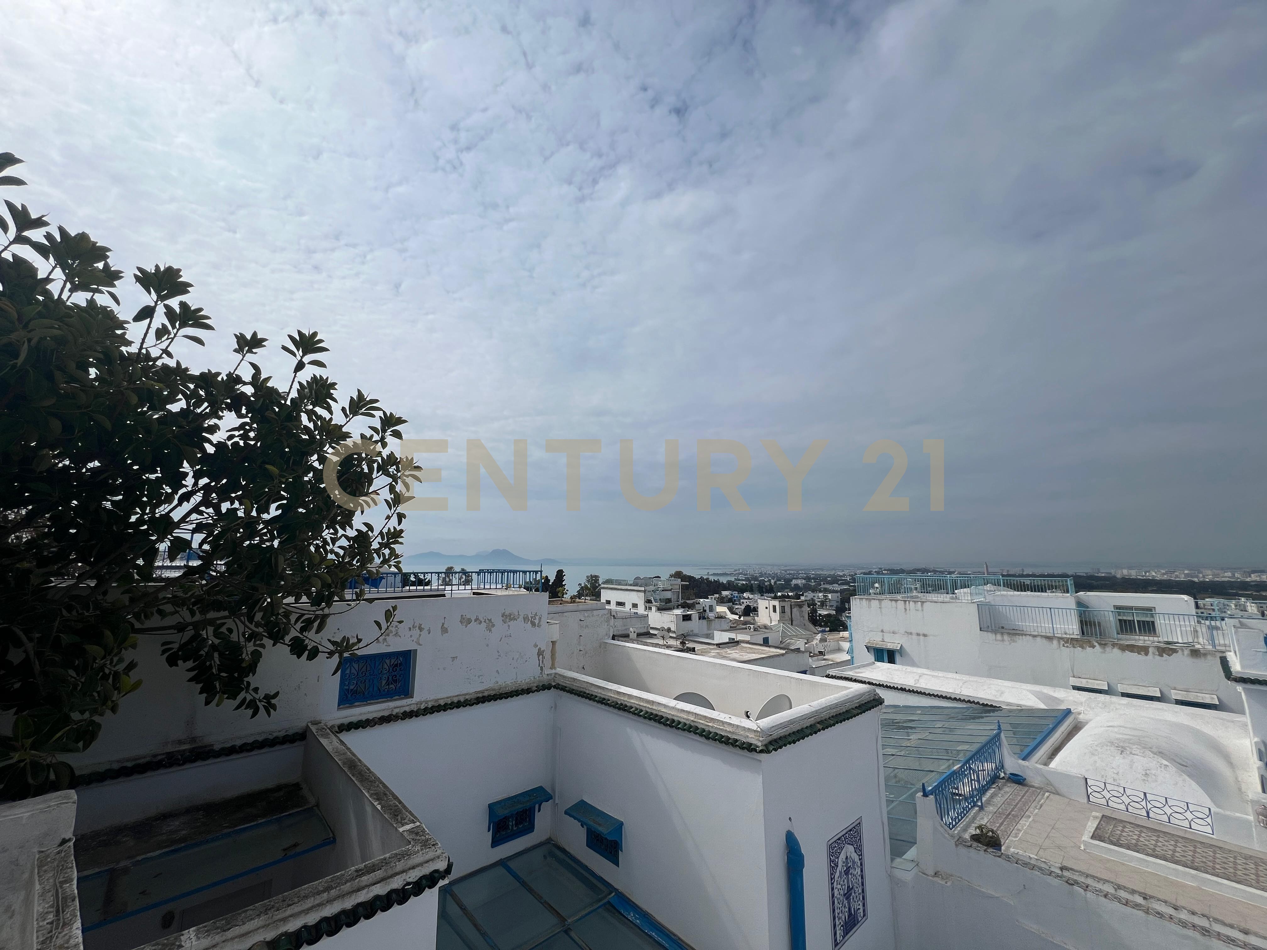 À vendre villa S+4 Sidi Bousaid