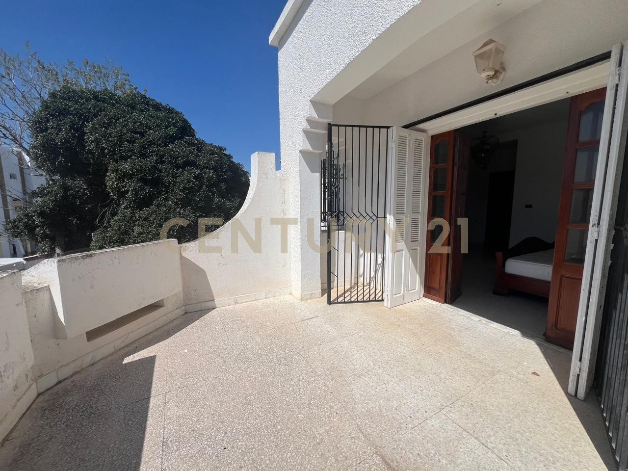 Villa S+6 à vendre à Cite Ennasr 1 - 476 m² – photo 13 sur 14