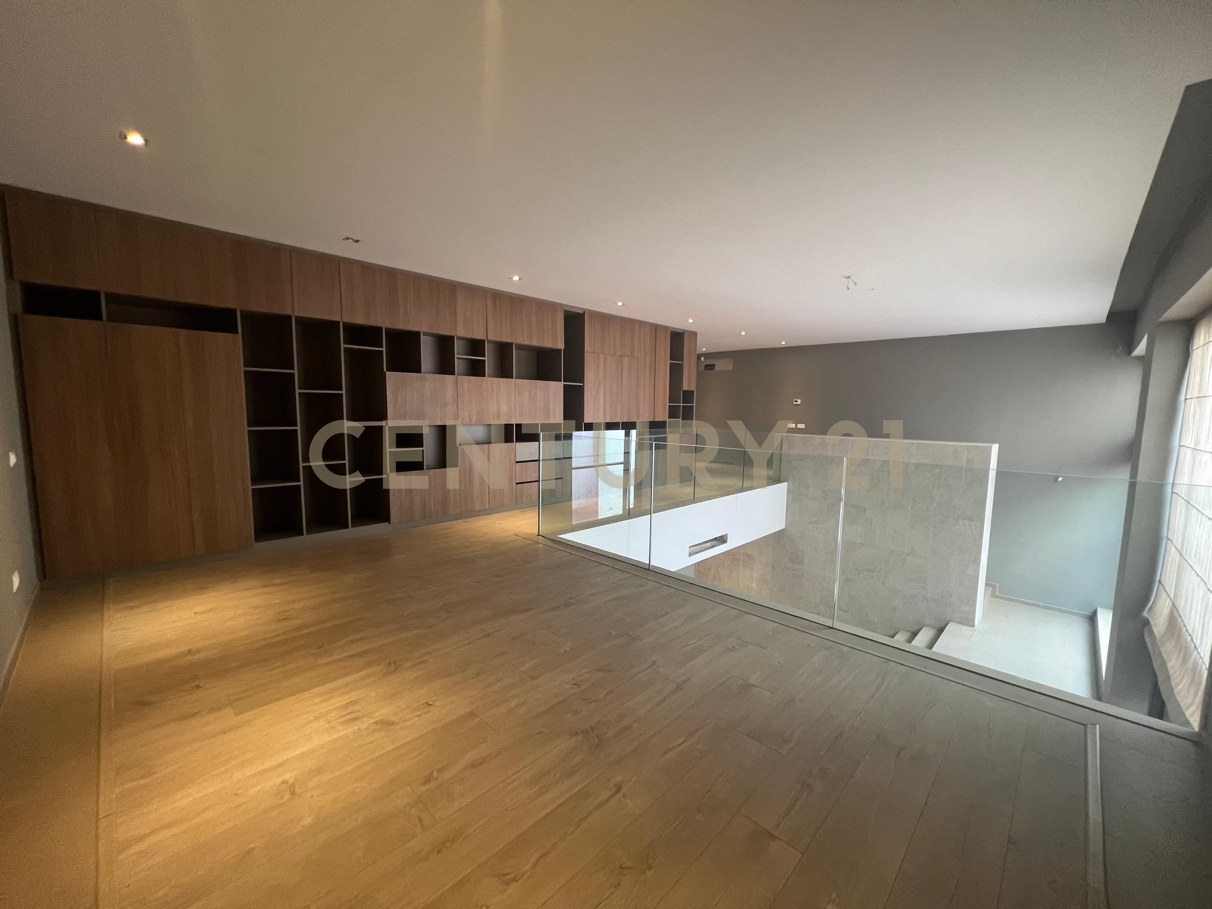 À vendre villa S+6 El Menzah 1
