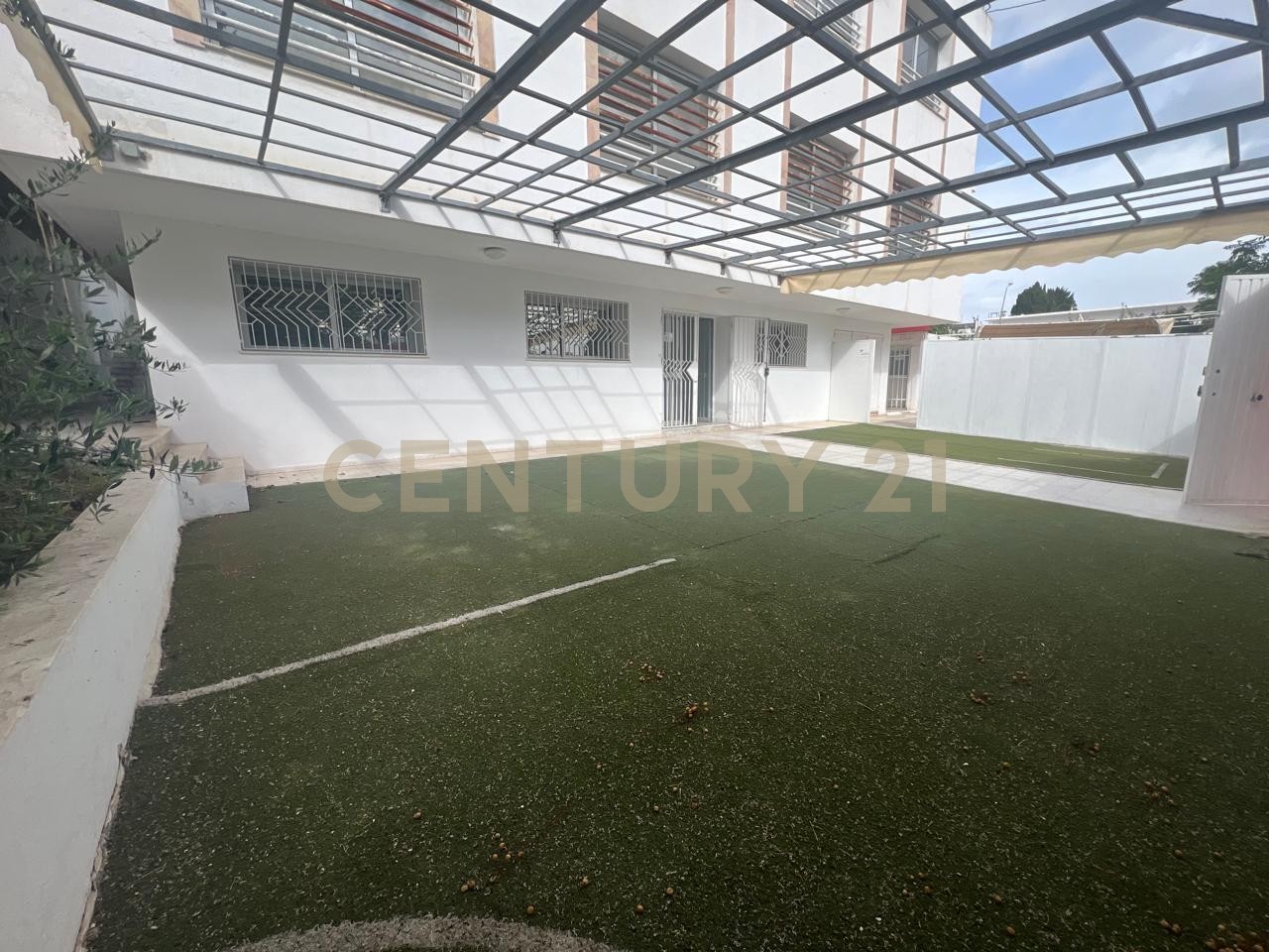 À vendre villa S+21 El Menzah 1