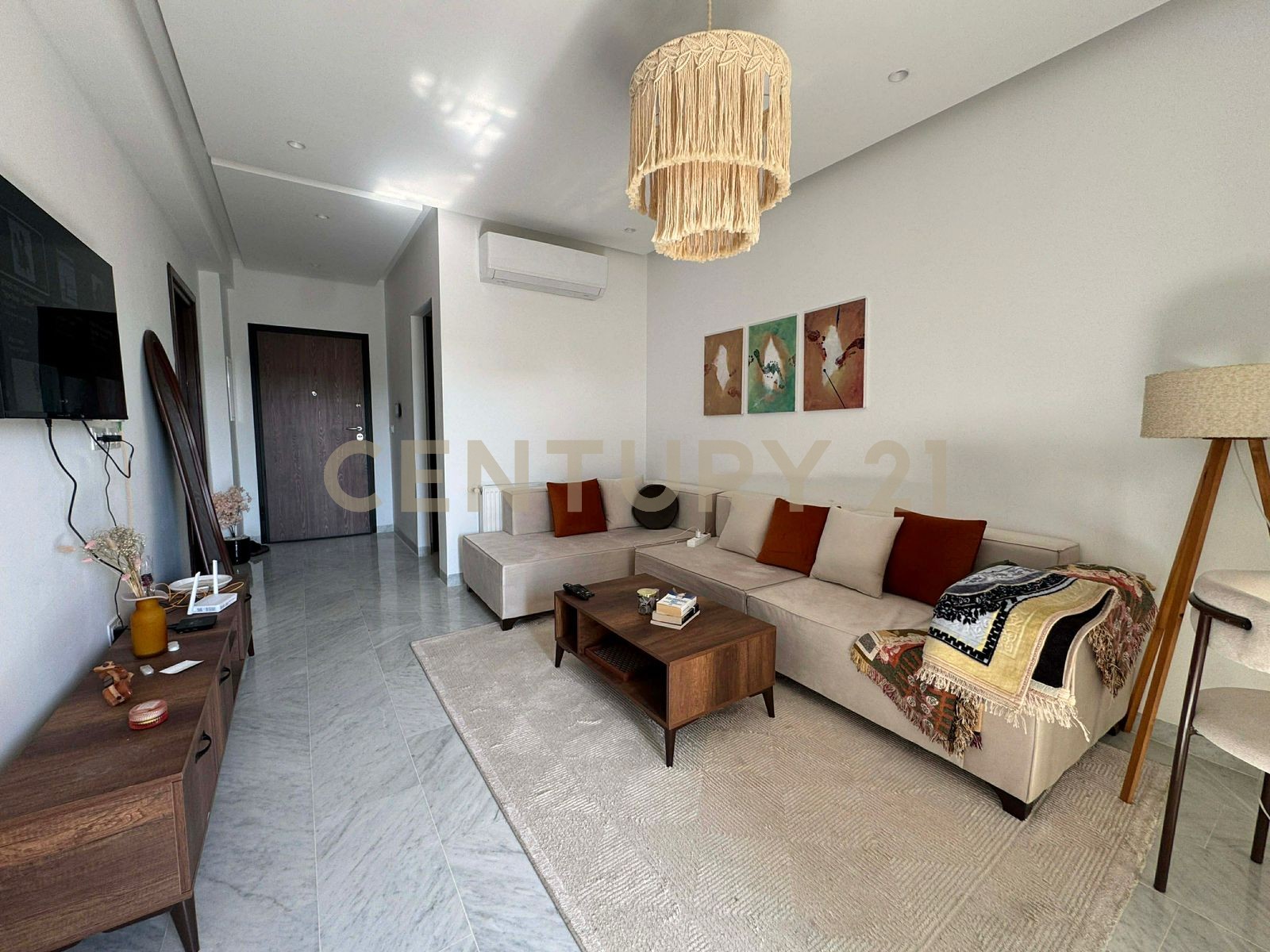 À vendre appartement S+2 La Nouvelle Soukra