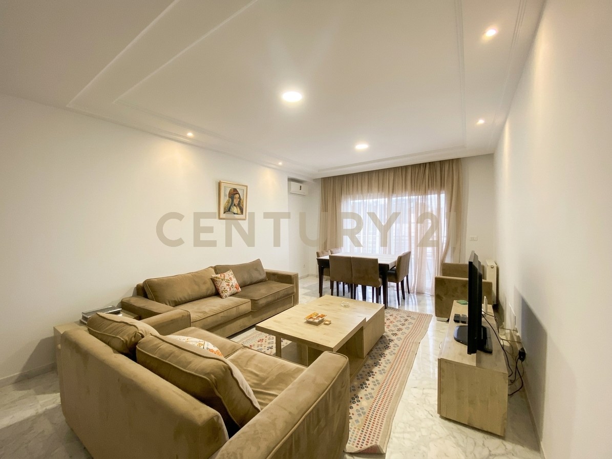 À vendre appartement S+3 Jardins de Carthage