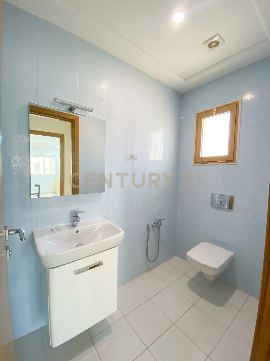 À vendre appartement S+3 Jardins de Carthage