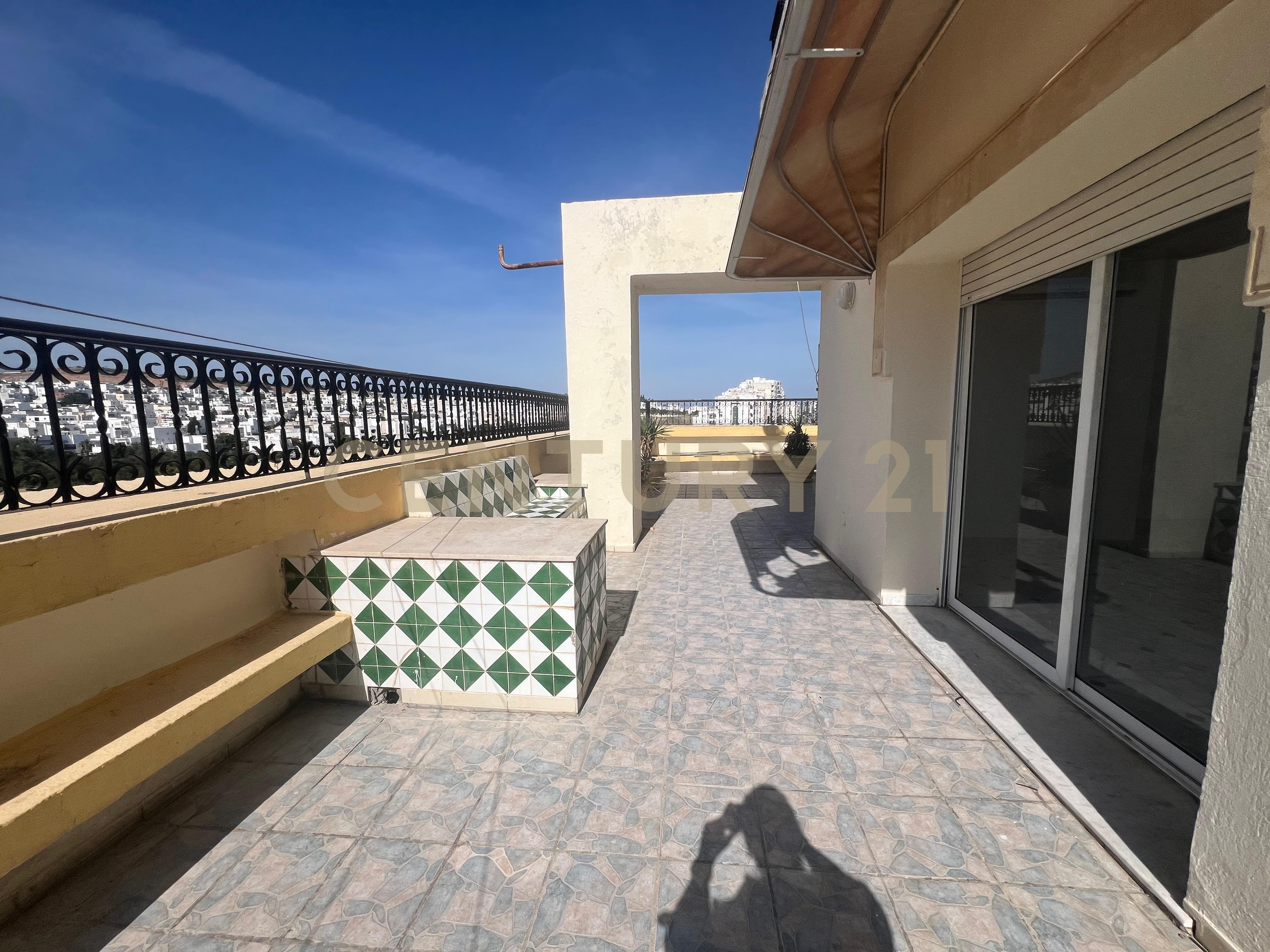 Appartement S+2 à vendre à Cite Ennasr 2 - 184 m² – photo 5 sur 9