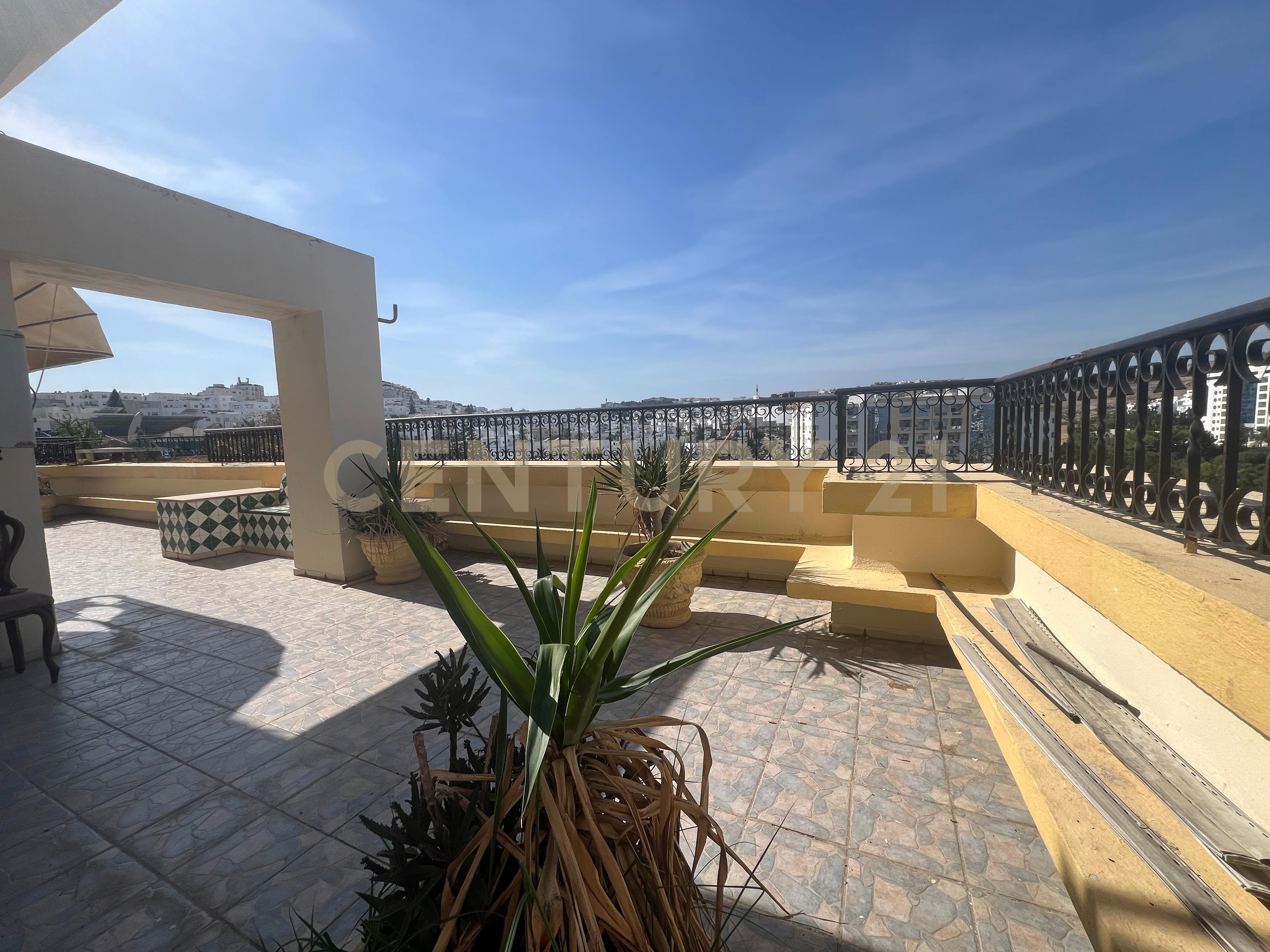 Appartement S+2 à vendre à Cite Ennasr 2 - 184 m² – photo 6 sur 9