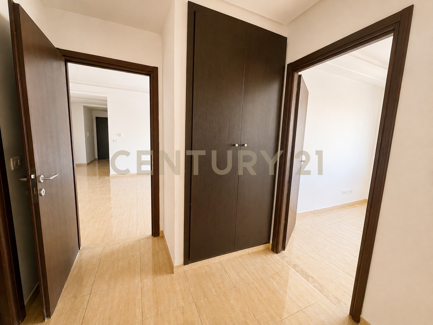 À vendre appartement S+2 Ain Zaghouan