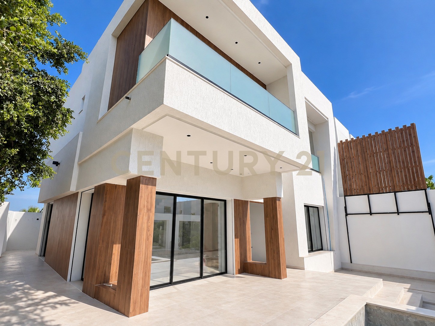 Villa S+4 à vendre à Route du Relais - 250 m² – photo 1 sur 7