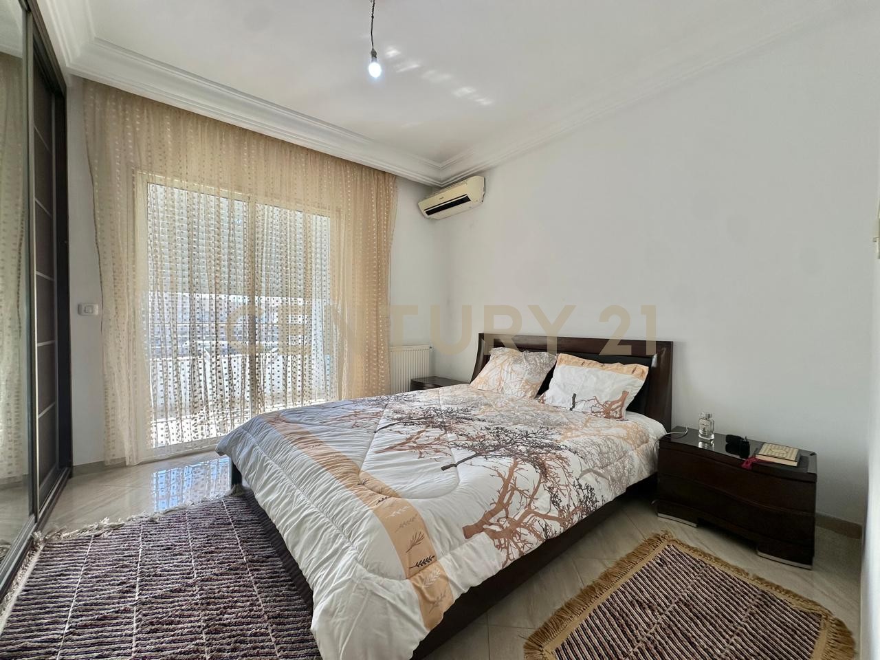 À louer : Appartement S+2 meublé aux Berges du Lac 2