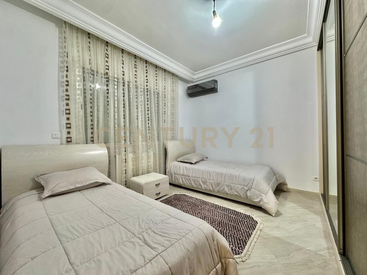 À louer : Appartement S+2 meublé aux Berges du Lac 2