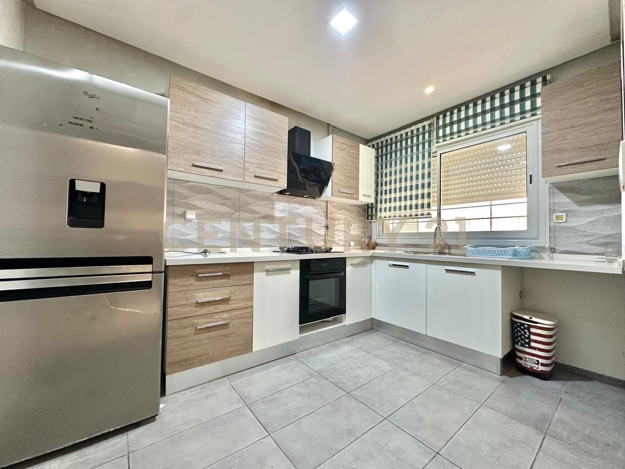 À louer: Appartement S+2 Meublé Jardins de Carthage