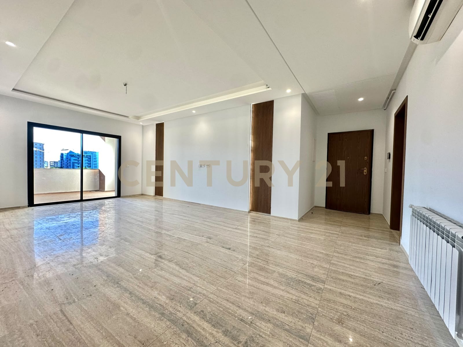 À louer: Appartement S+3 Neuf Jardins de Carthage