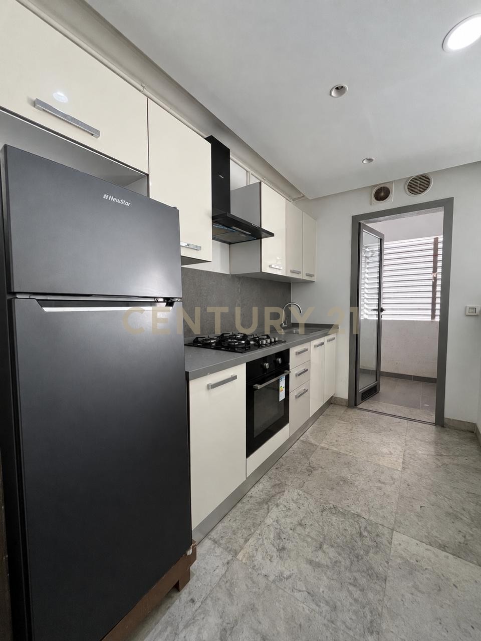 À vendre appartement S+1 La Nouvelle Soukra