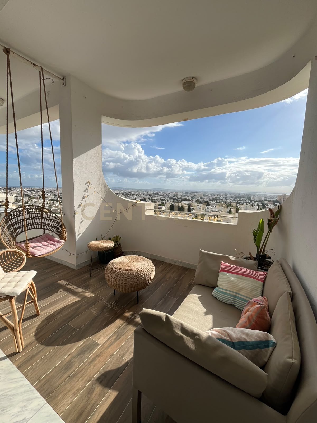 À louer appartement S+3 meublé El Menzah 6