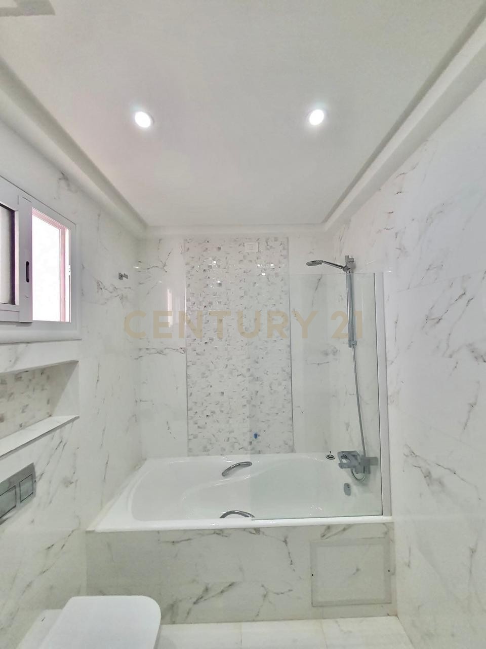 Appartement S+2 à vendre aux Jardins de carthage - 123 m² – photo 4 sur 4