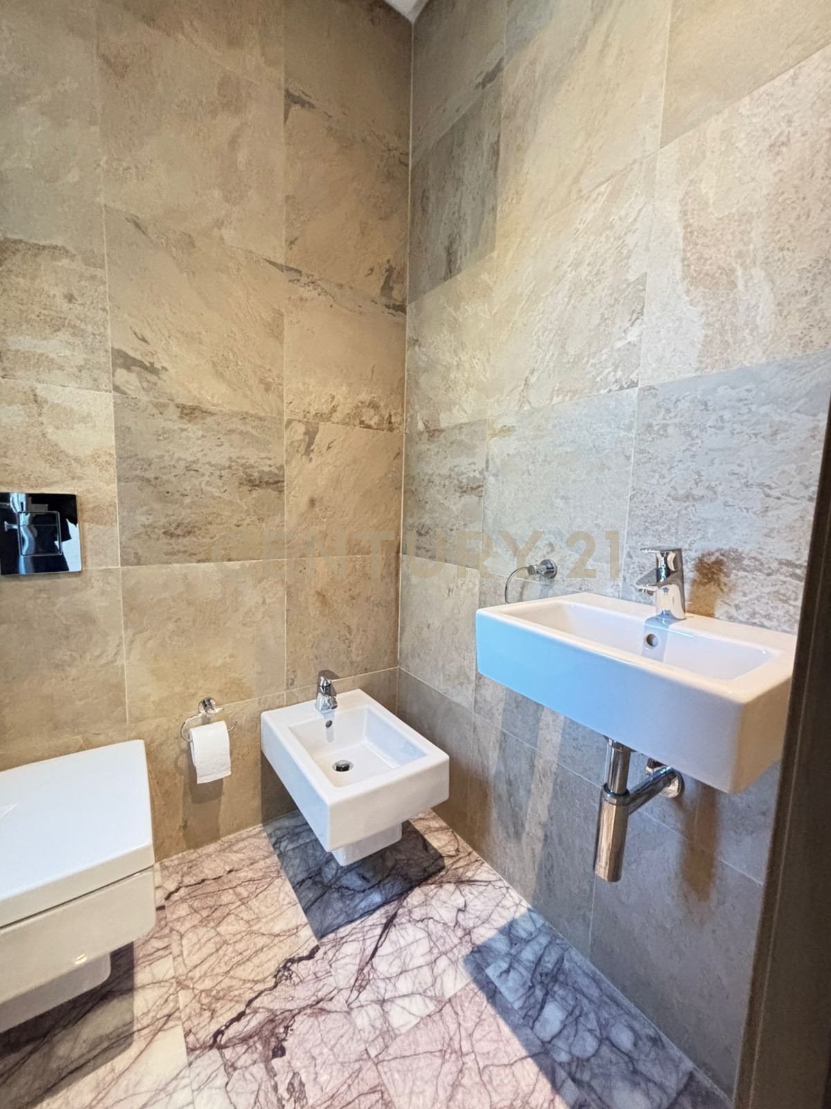 À vendre villa de maitre S+5 à Mornag