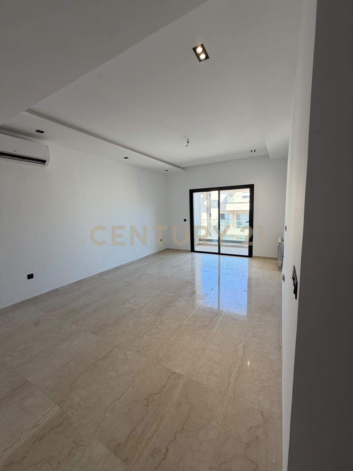 À vendre appartement S+2 Jardins de Carthage
