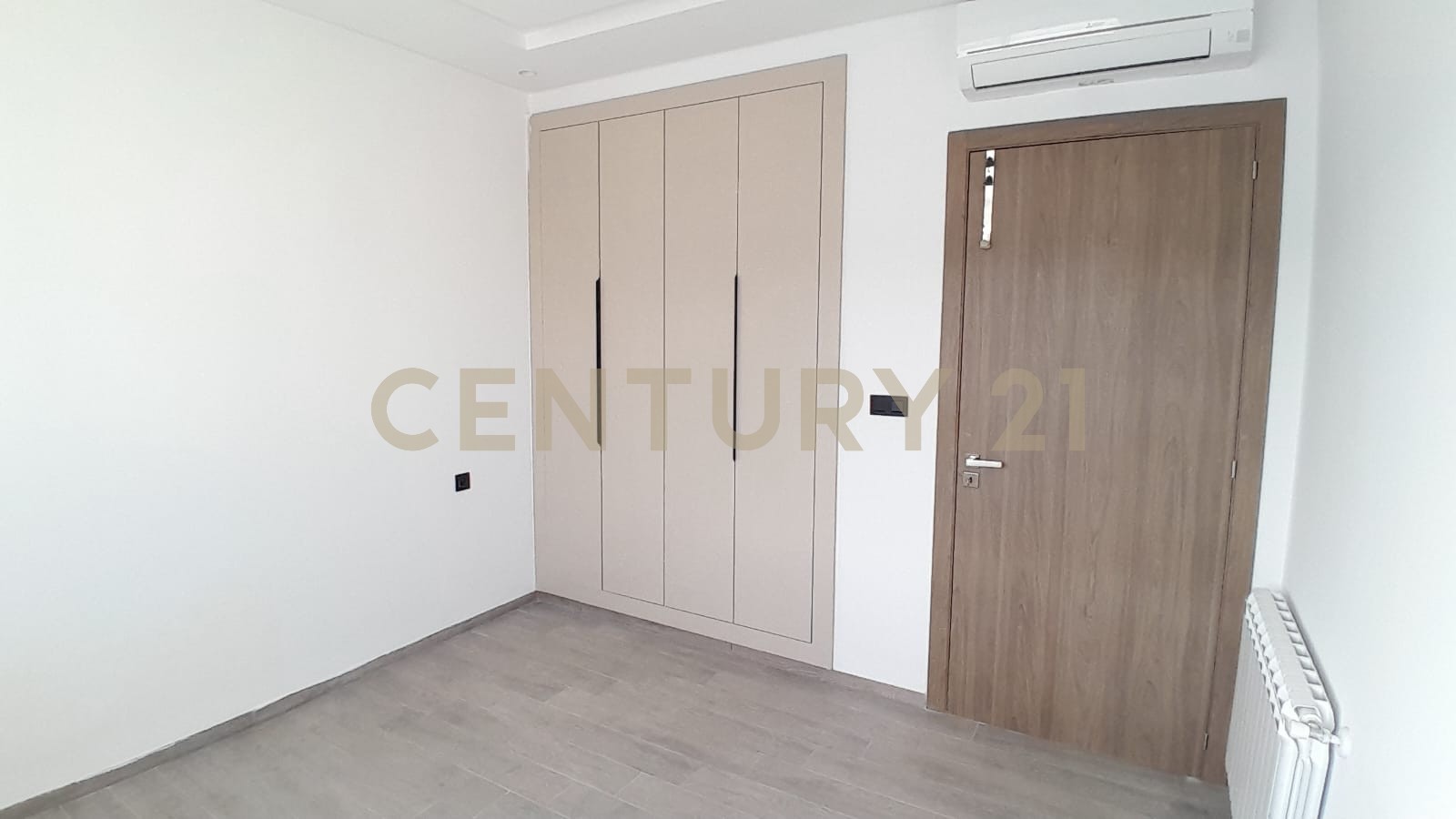 À vendre appartement S+3 La Nouvelle Soukra