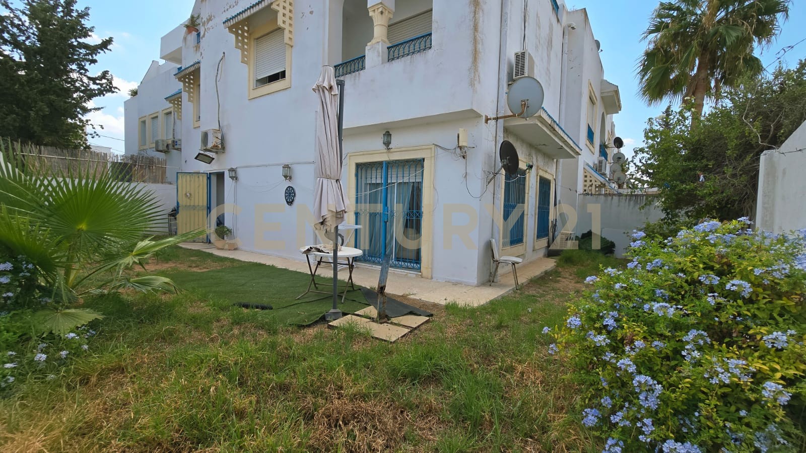 Appartement S+3 à vendre à Ain Zaghouan Nord - 250 m² – photo 1 sur 8