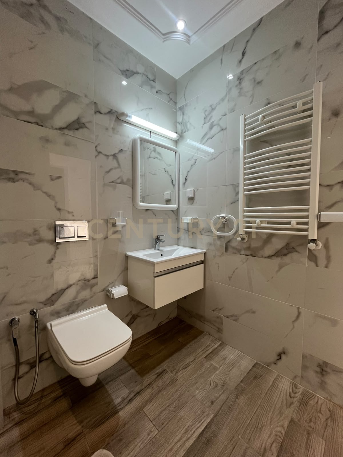 À louer appartement S+2 meublé Marsa Plage