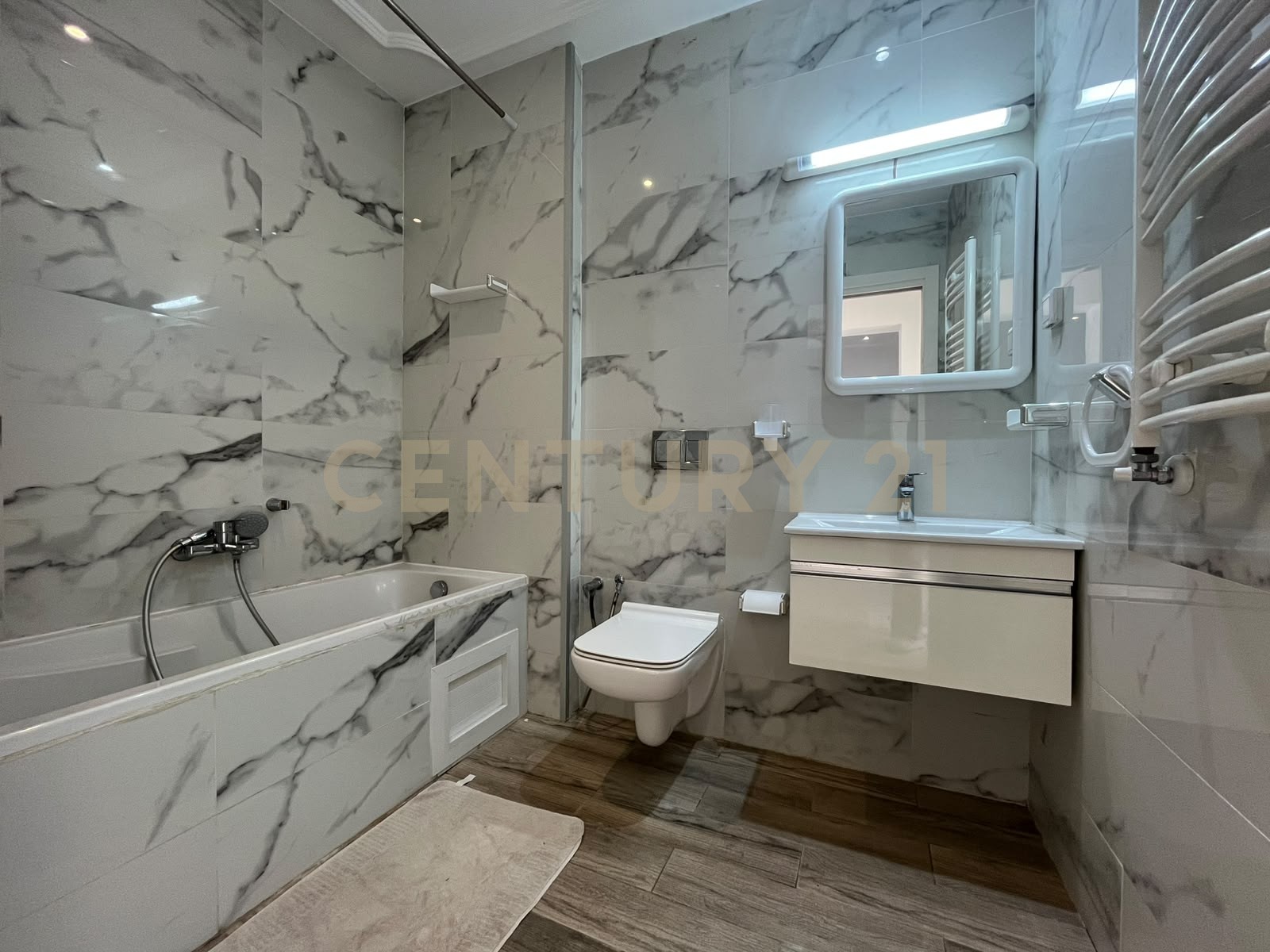 À louer appartement S+2 meublé Marsa Plage