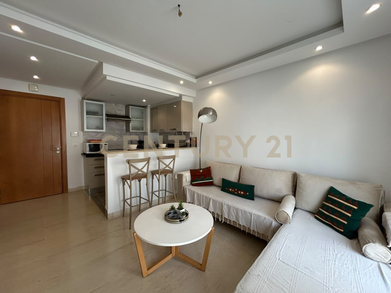 À louer appartement S+1 meublé La Soukra