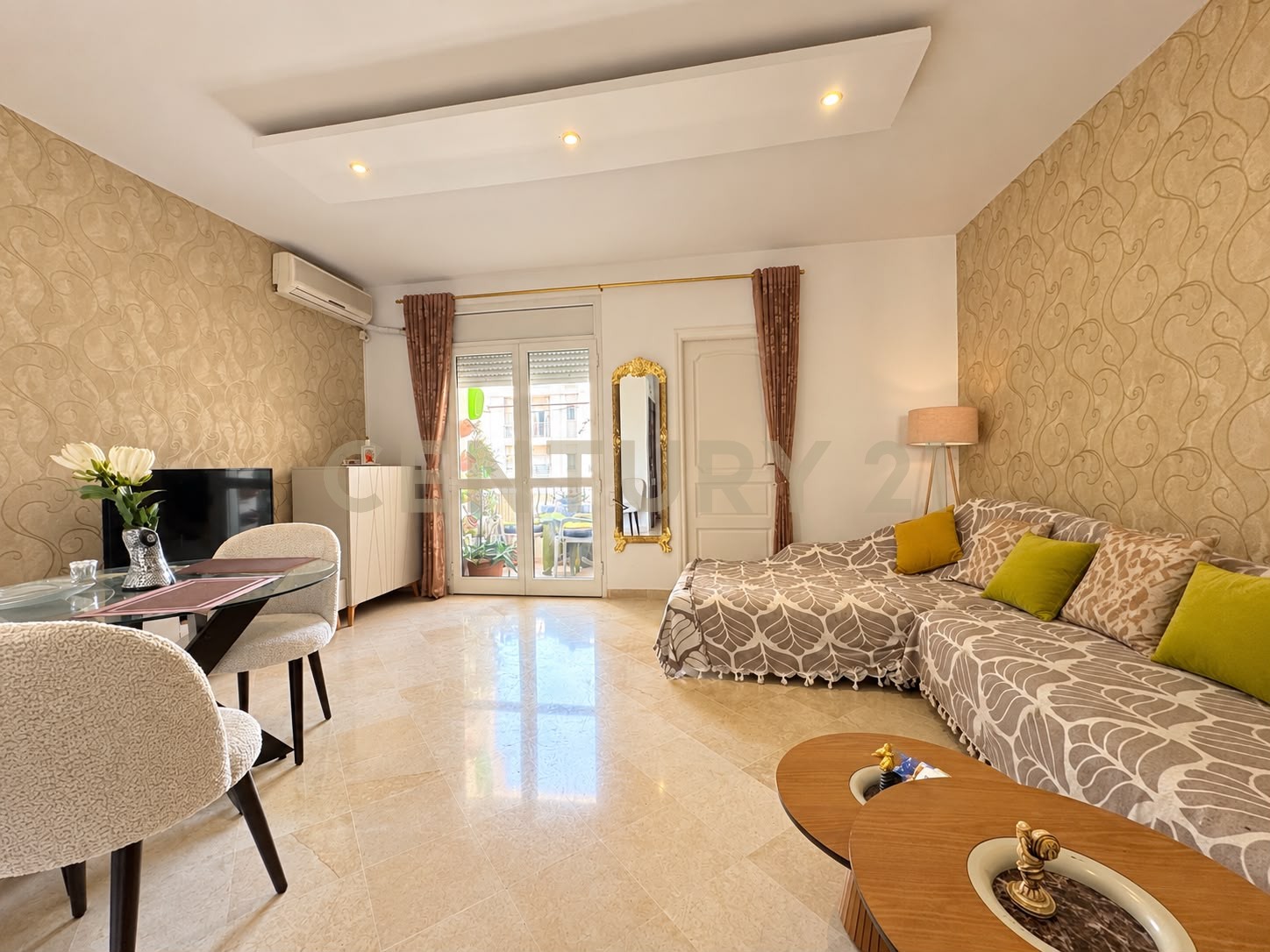 Appartement S+3 à vendre à Aouina - 128 m² – photo 1 sur 7